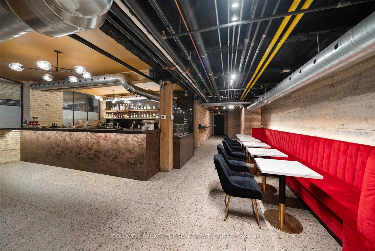 35, McCaul, Kensington-Chinatown, Toronto