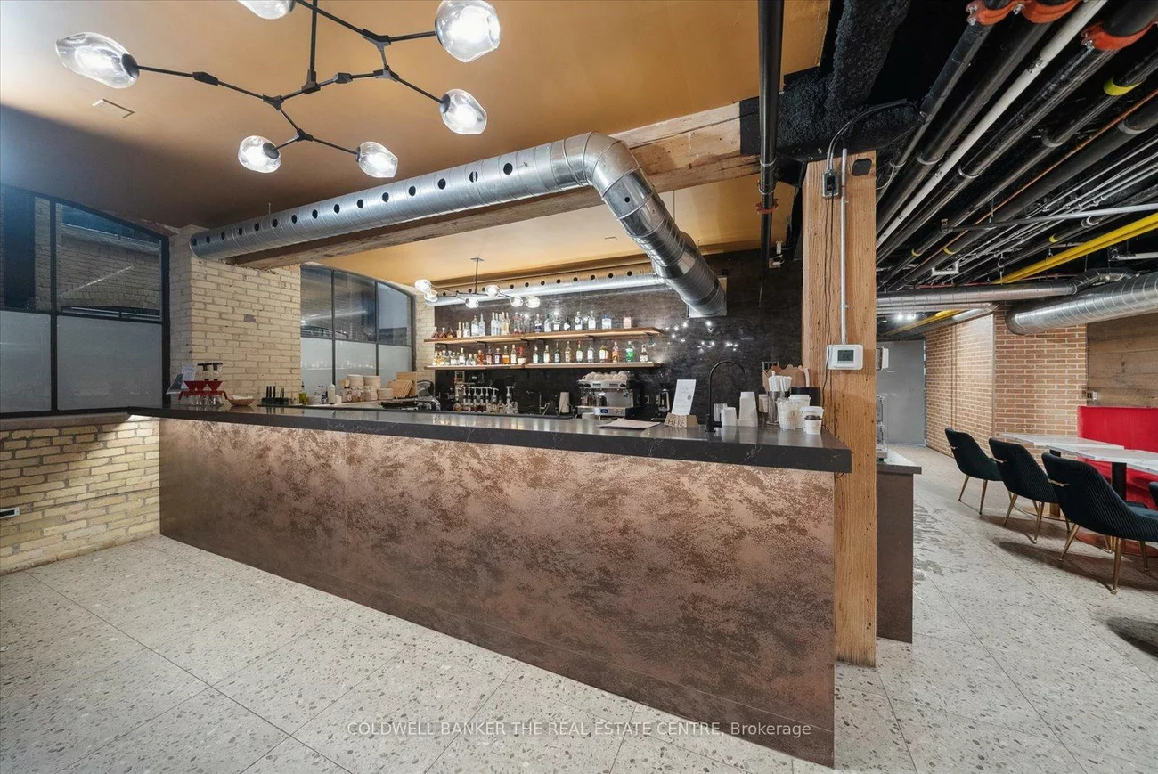 35, McCaul, Kensington-Chinatown, Toronto
