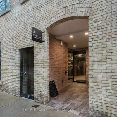 35, McCaul, Kensington-Chinatown, Toronto