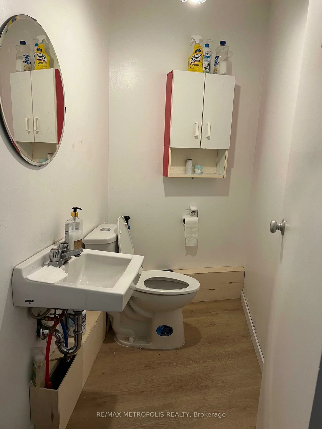3905, Don Mills, Hillcrest Village, Toronto