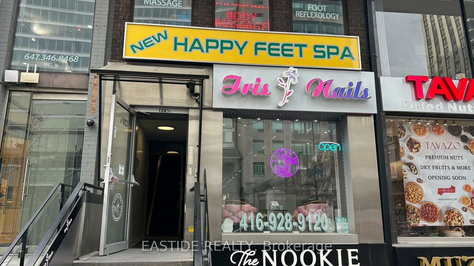 128 1/2, Cumberland, Bay Street Corridor, Toronto