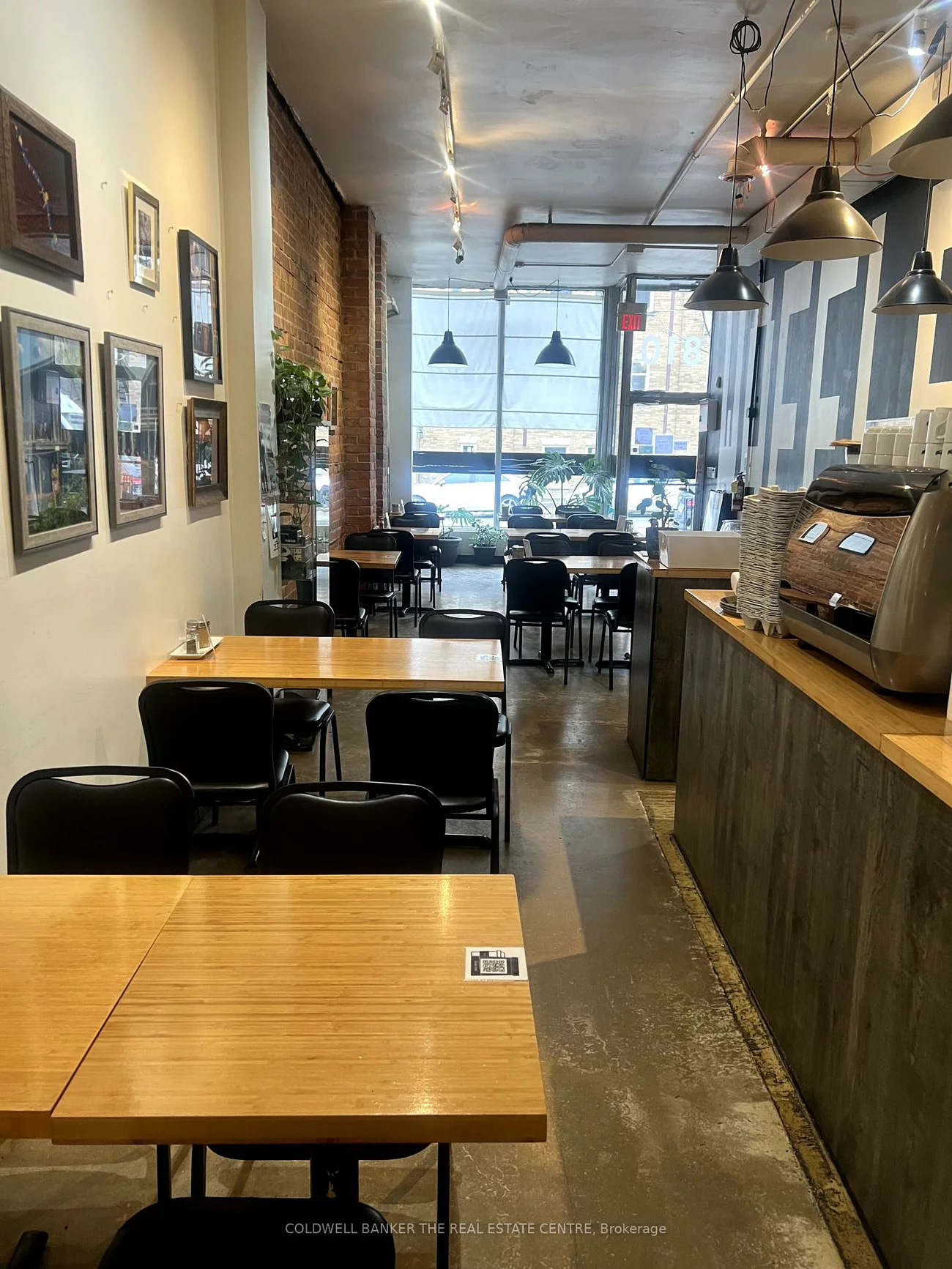 810, College, Palmerston-Little Italy, Toronto