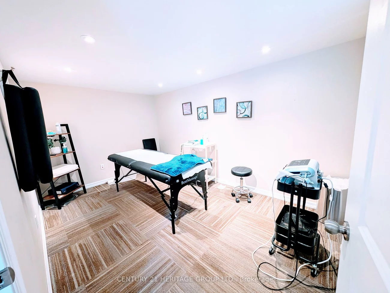 115, Sheppard, Lansing-Westgate, Toronto