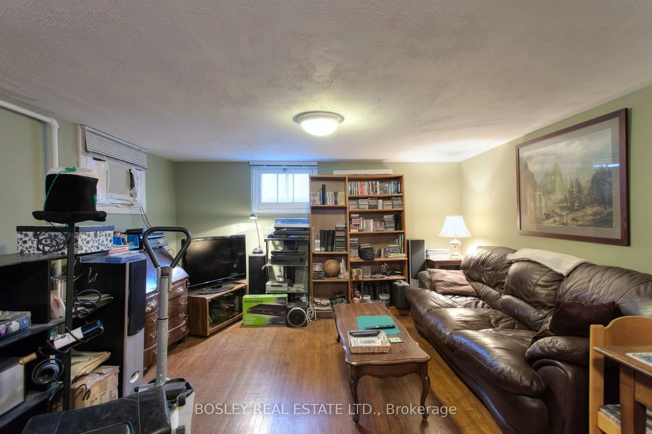 355-357, Roehampton, Mount Pleasant East, Toronto