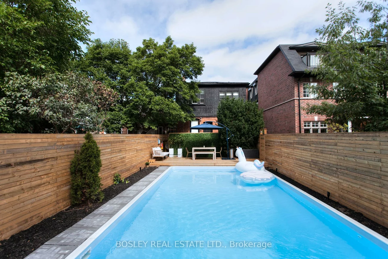355-357, Roehampton, Mount Pleasant East, Toronto
