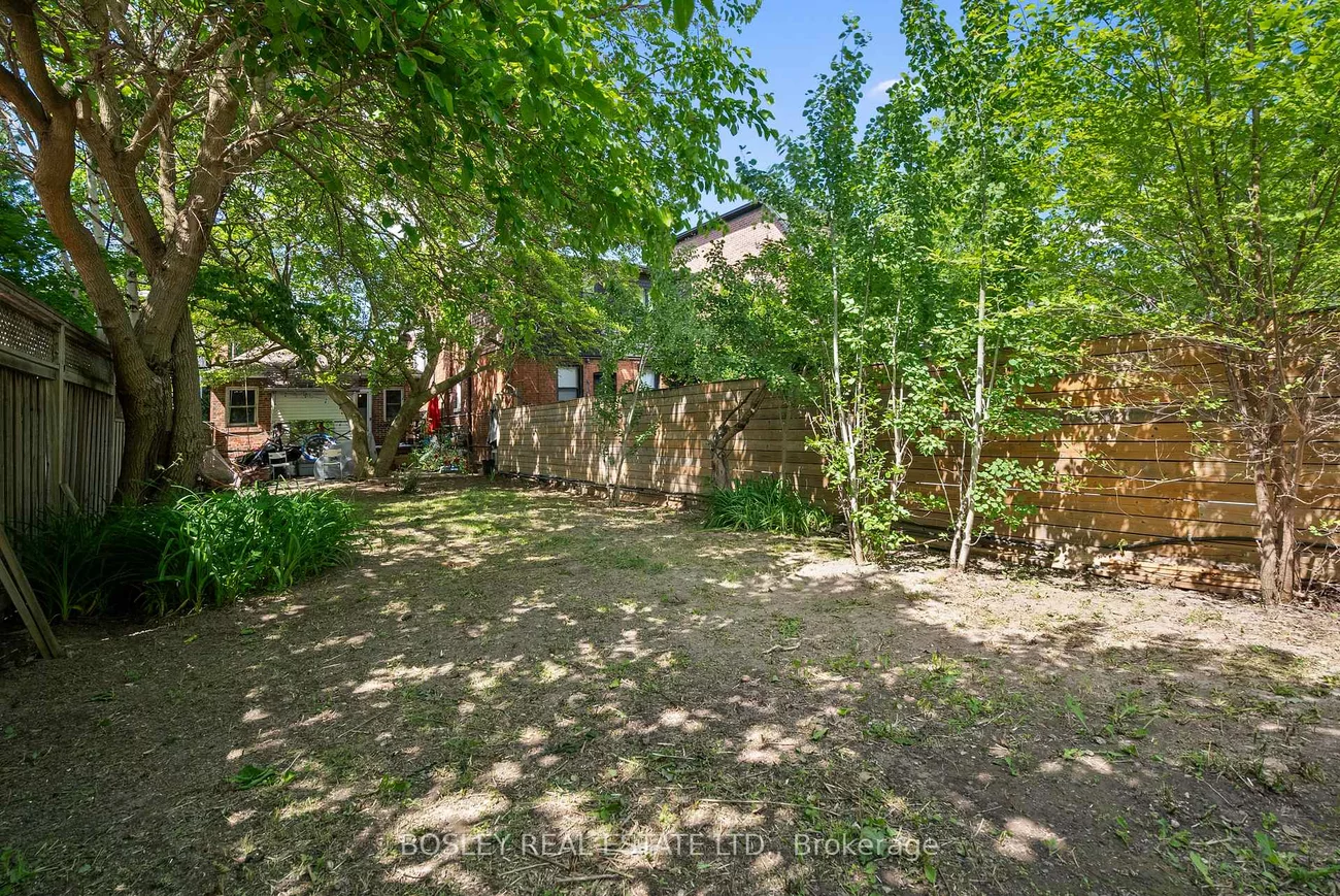 355-357, Roehampton, Mount Pleasant East, Toronto
