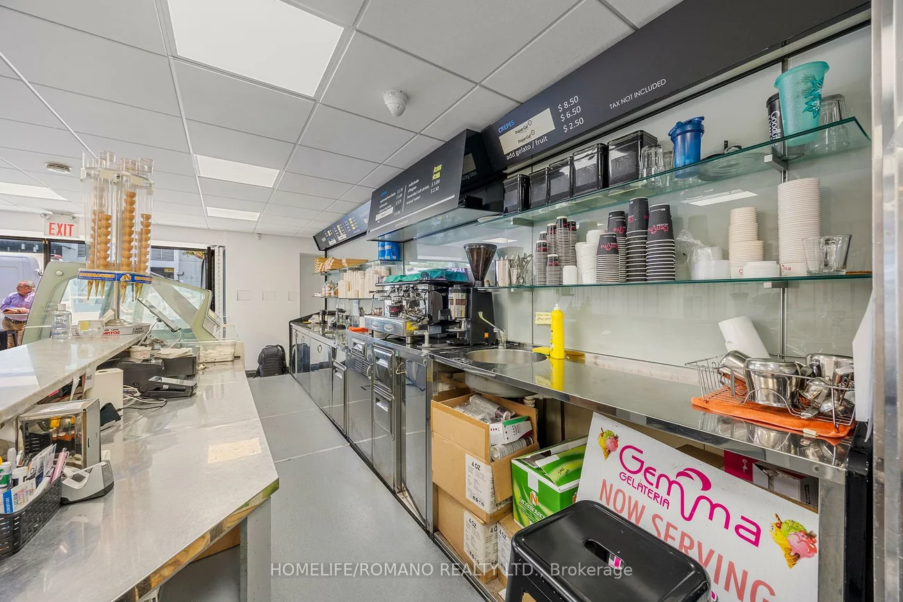 146, Cumberland, Annex, Toronto