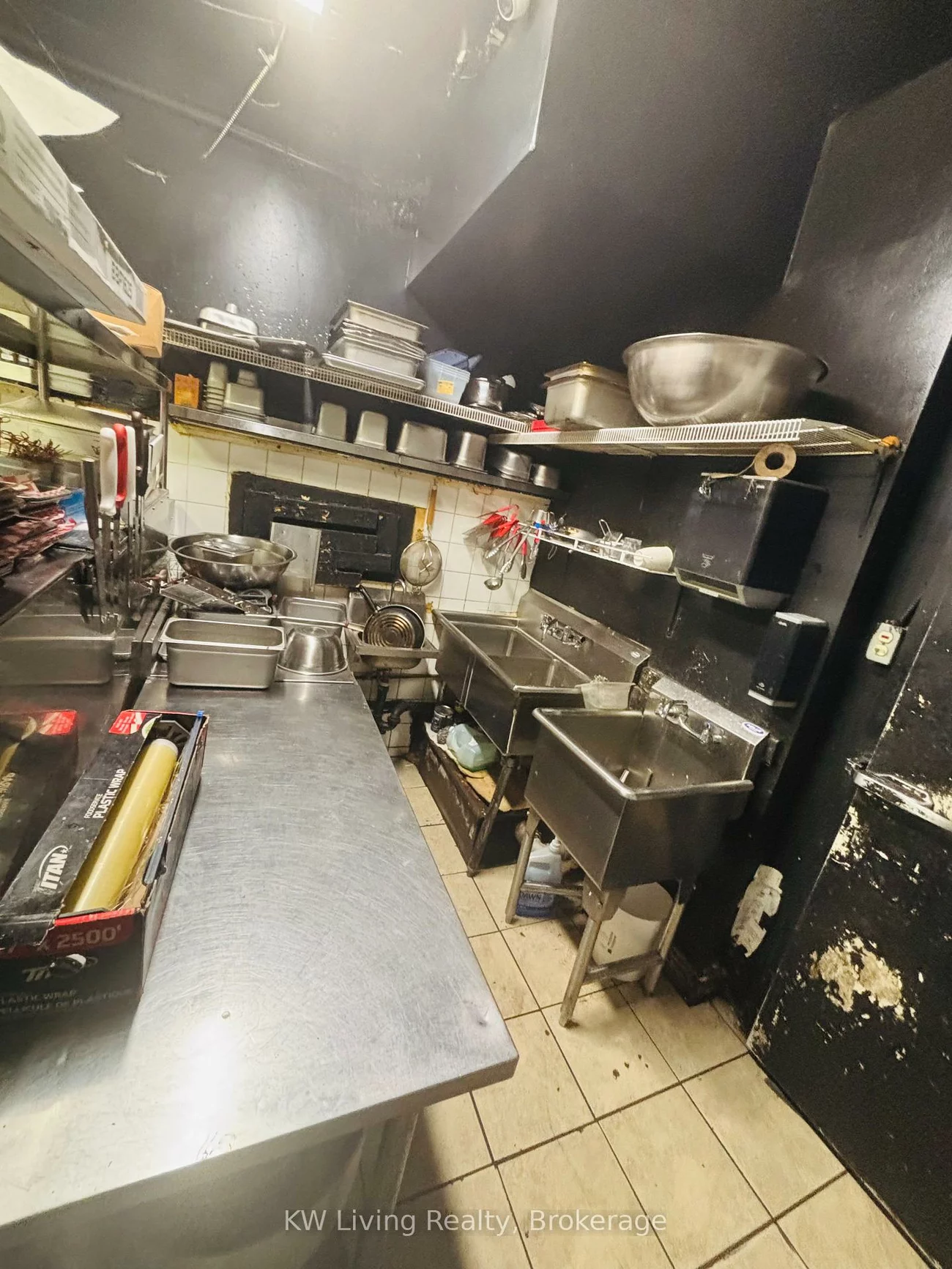 251, Augusta, Kensington-Chinatown, Toronto