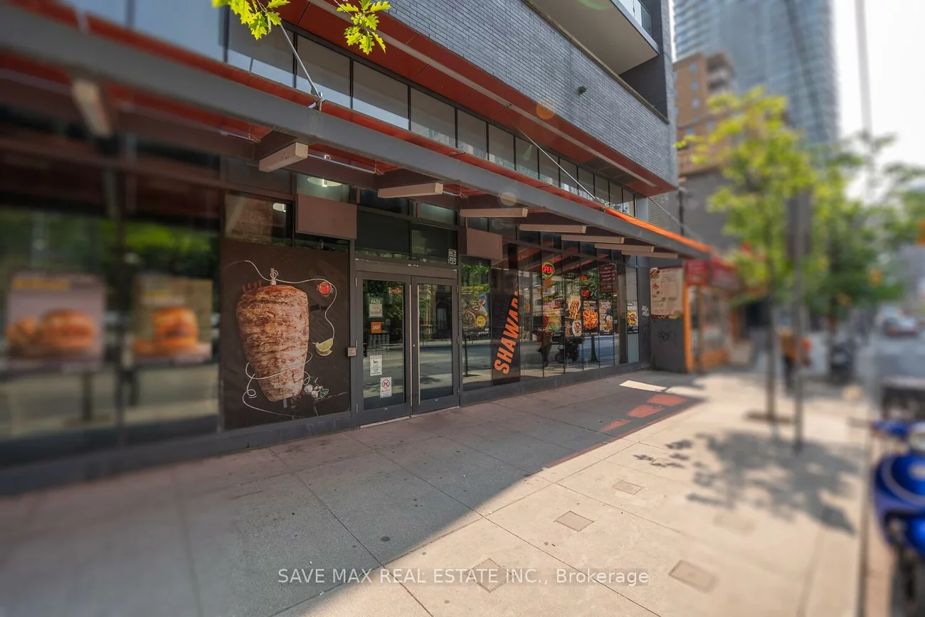 155, Dundas, Church-Yonge Corridor, Toronto