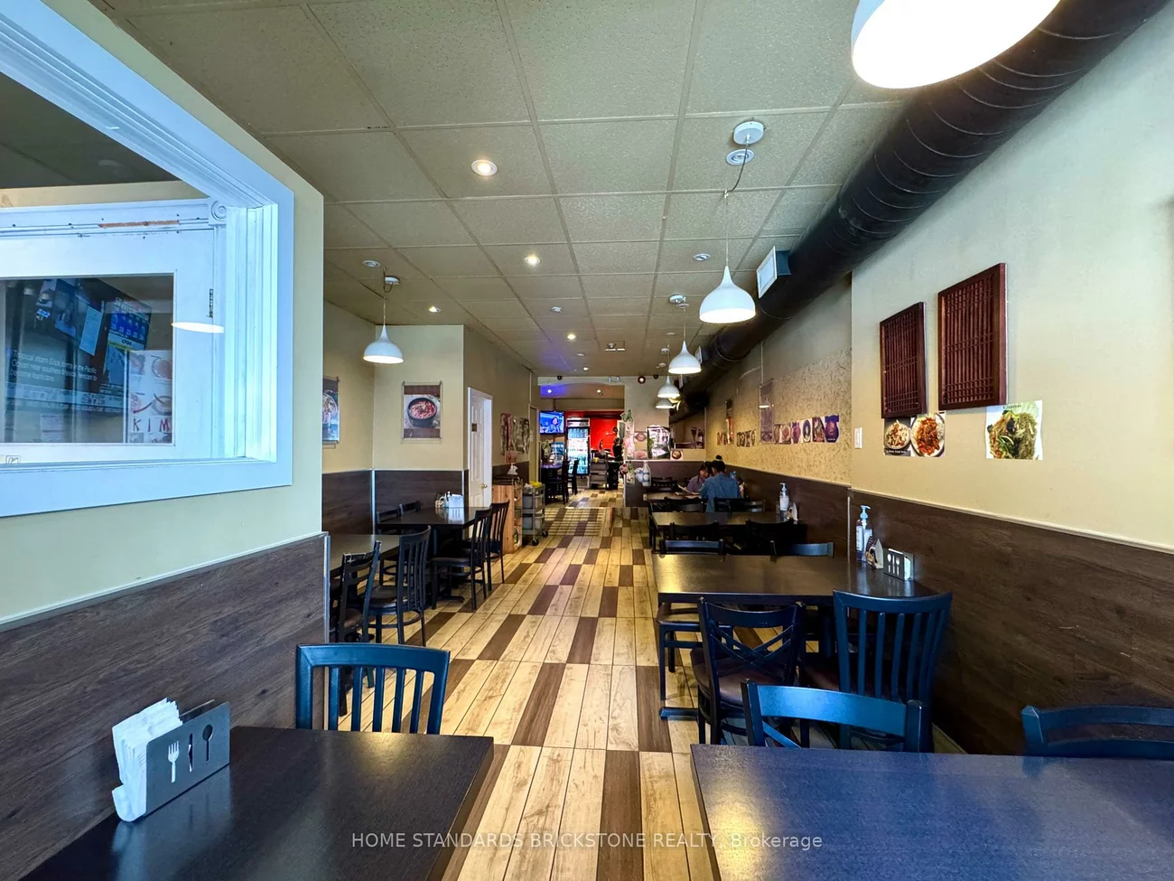 586, Bloor, Annex, Toronto
