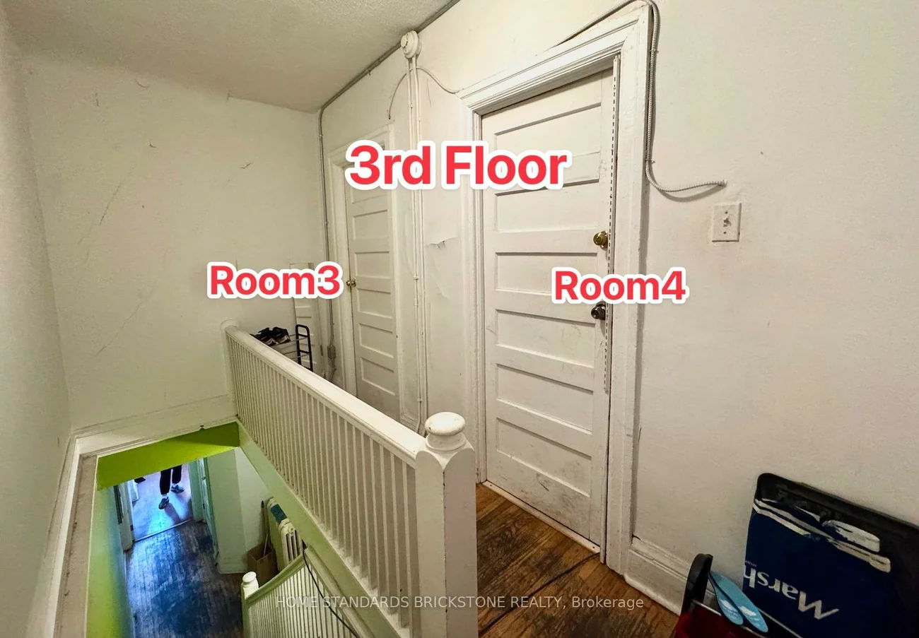 586, Bloor, Annex, Toronto