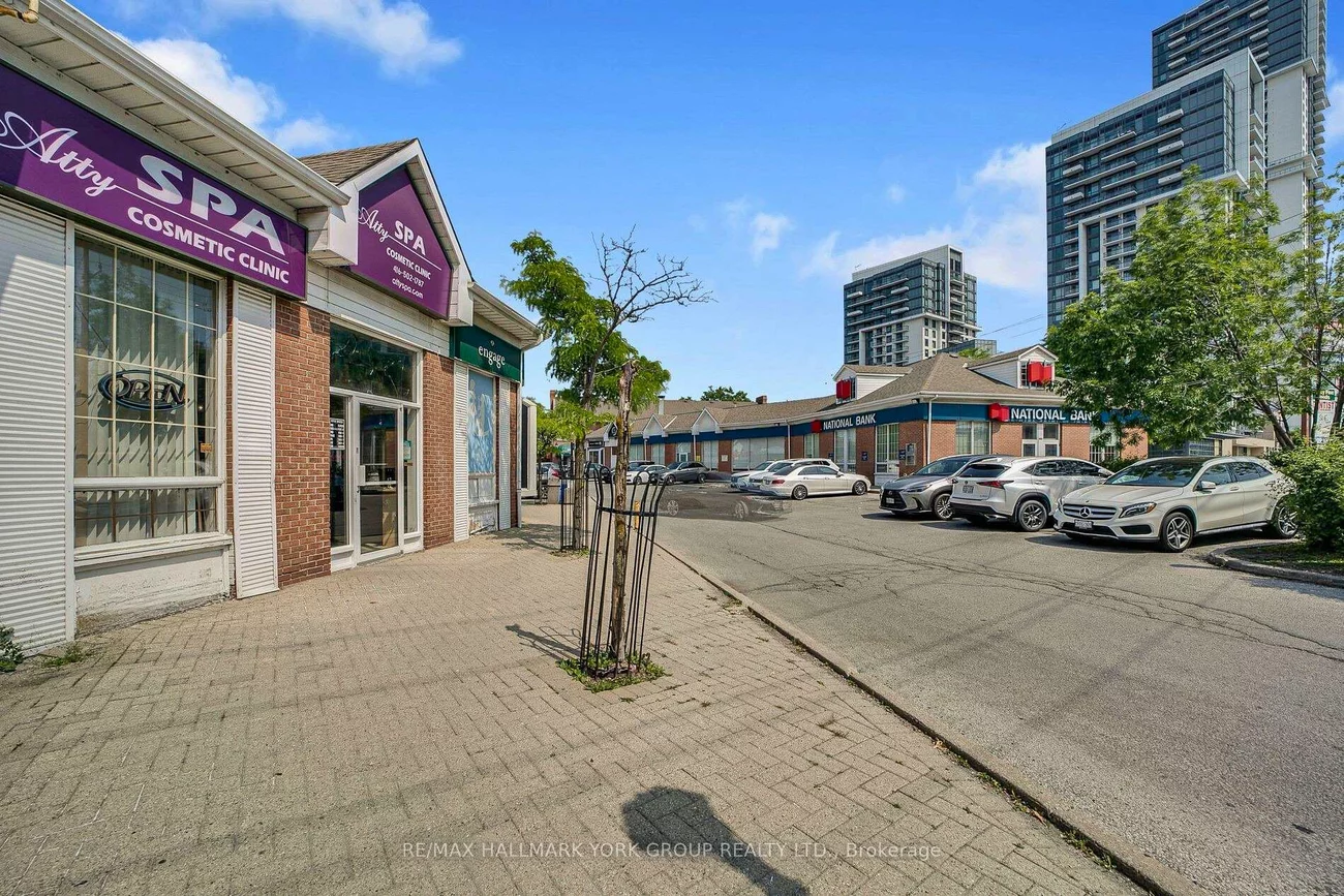 2012, Sheppard, Pleasant View, Toronto