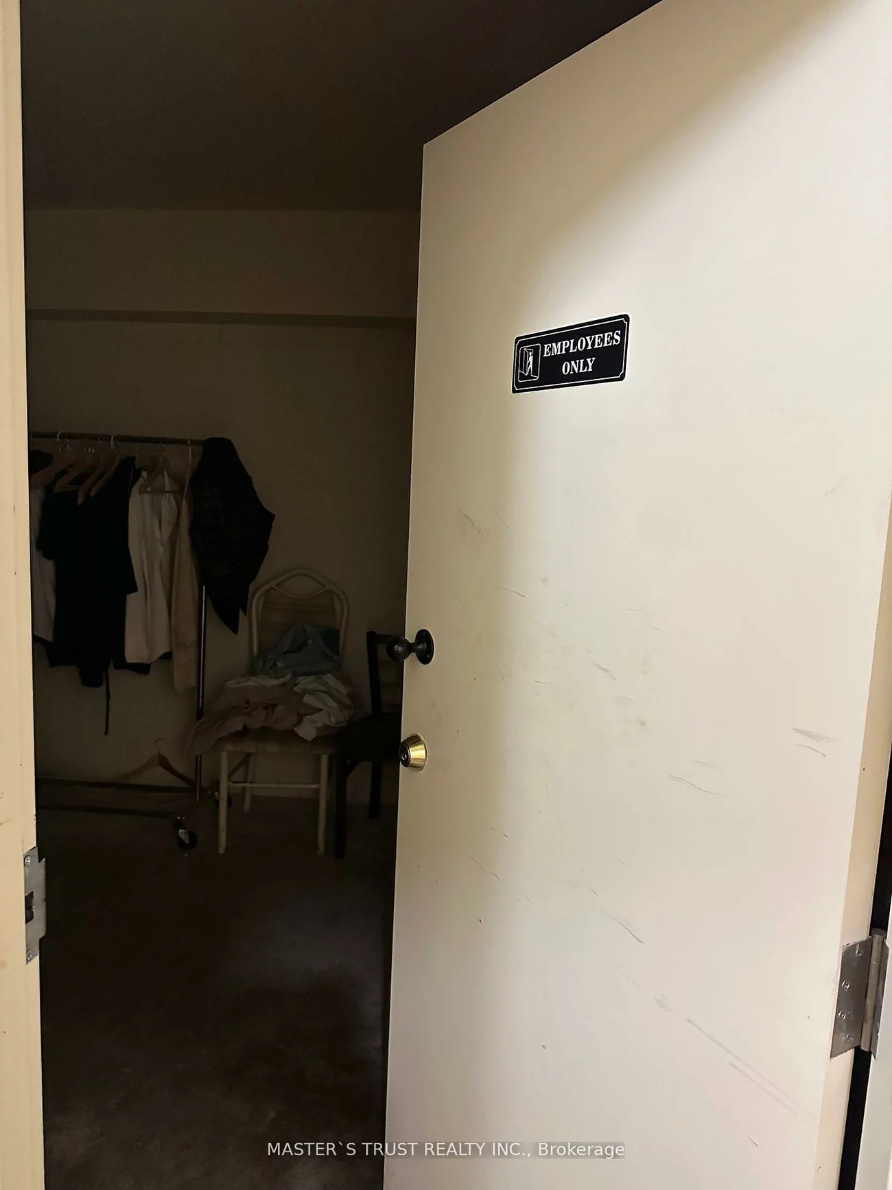 897, Millwood, Leaside, Toronto