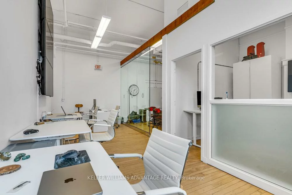 180, Shaw, Trinity-Bellwoods, Toronto