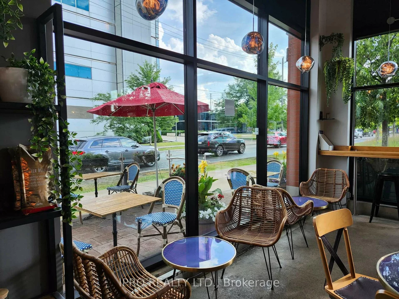 85, Laird, Leaside, Toronto