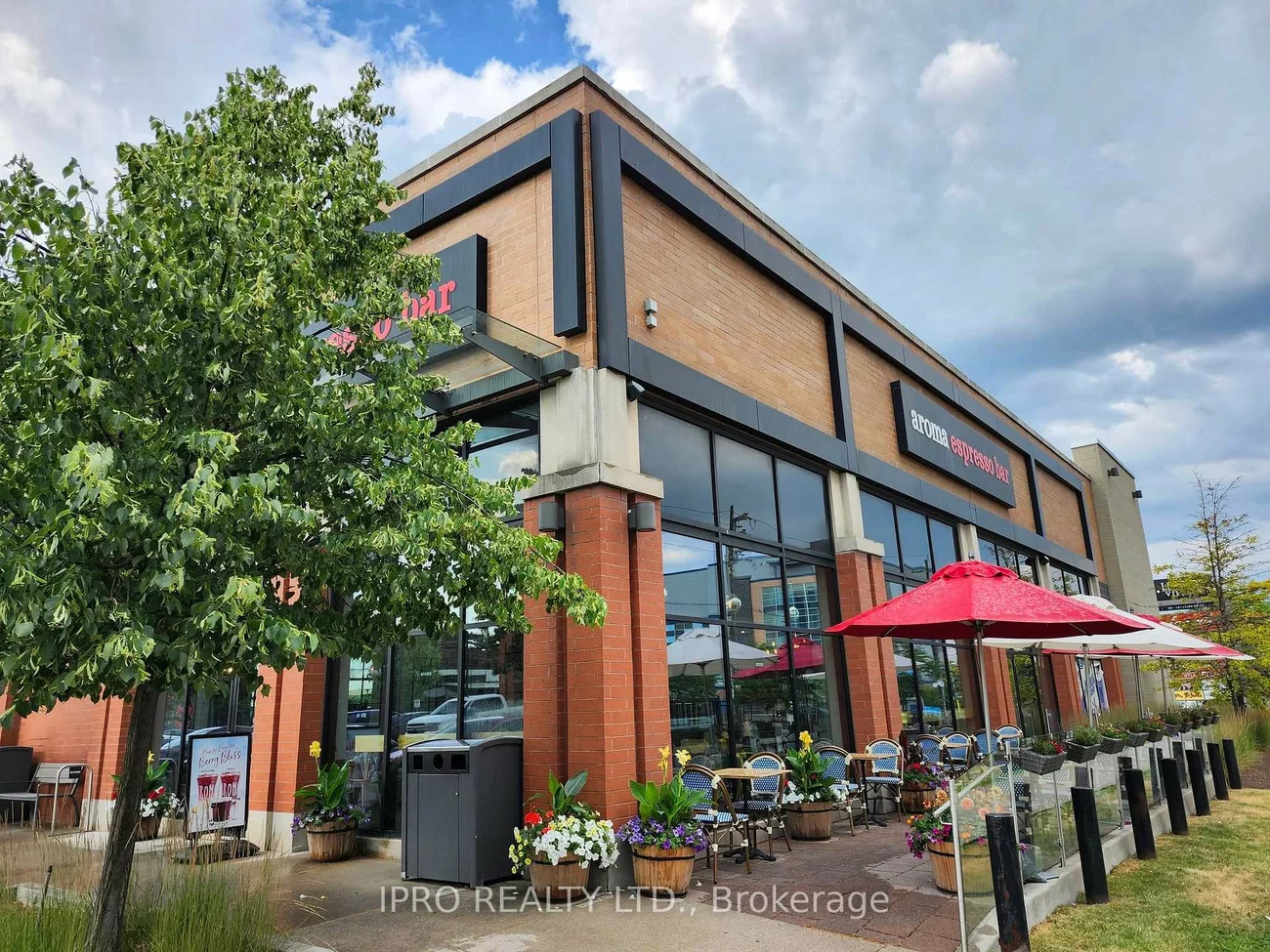 85, Laird, Leaside, Toronto