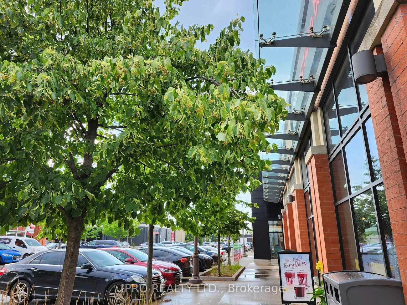 85, Laird, Leaside, Toronto