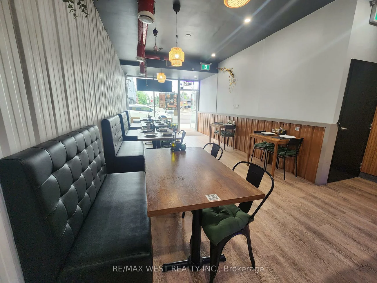 1637, Eglinton, Oakwood Village, Toronto