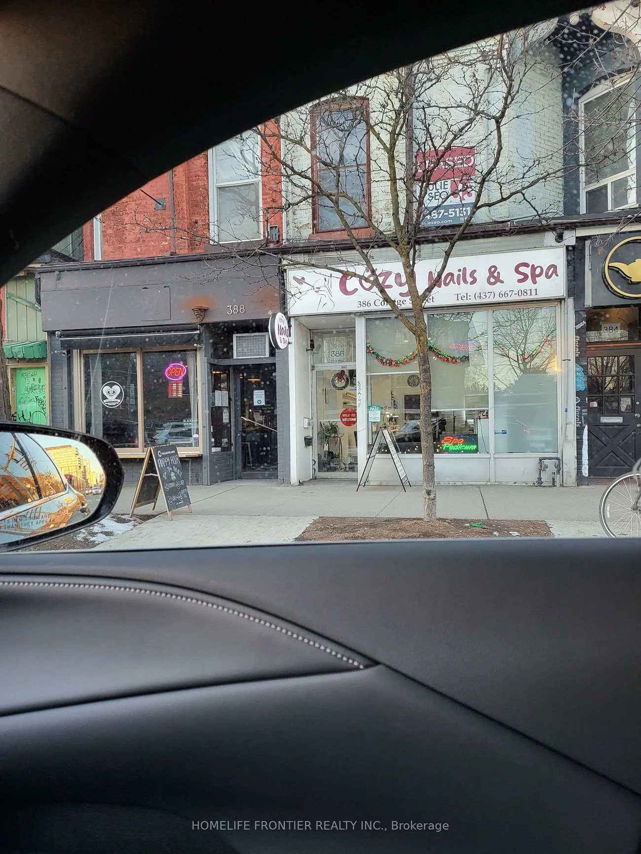 386, College, University, Toronto