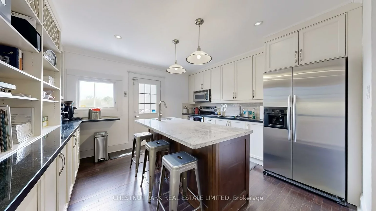 9, Edgedale, North St. James Town, Toronto