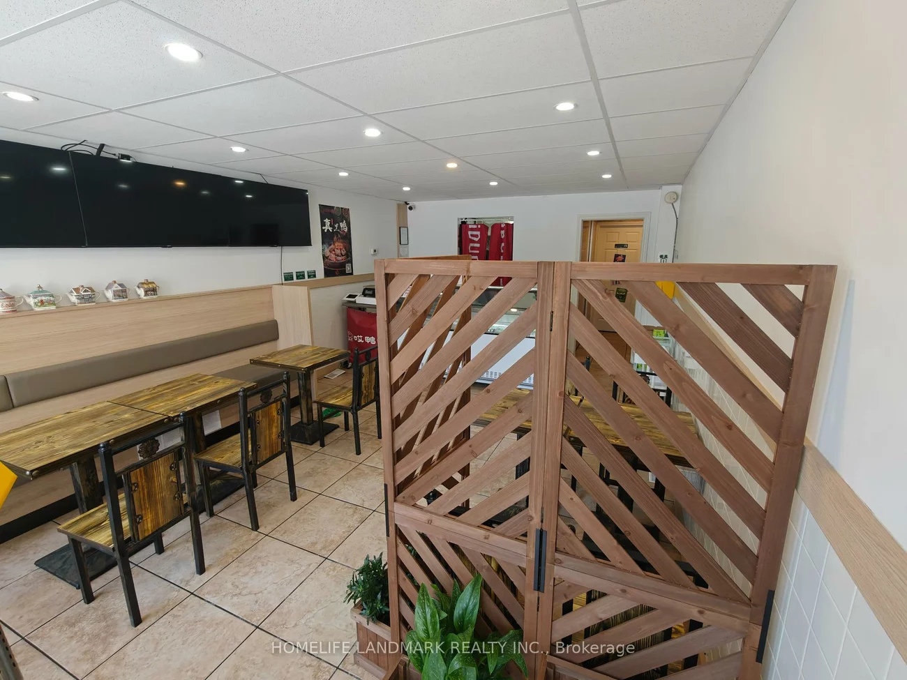 5372, Yonge, Willowdale West, Toronto