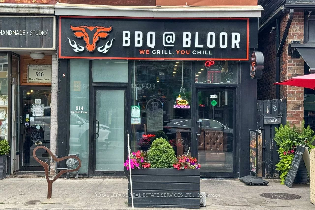 914, Bloor, Palmerston-Little Italy, Toronto