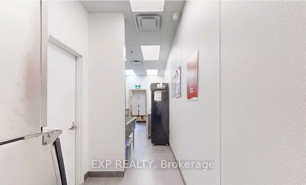 81, St Clair, Rosedale-Moore Park, Toronto