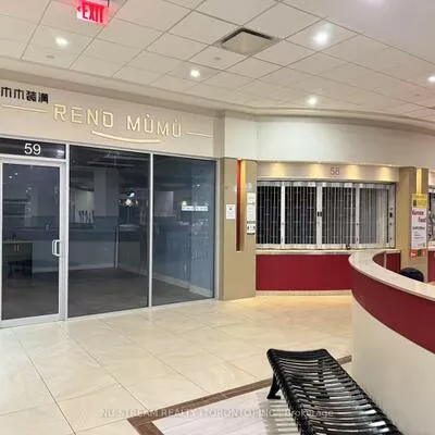 384, Yonge, Bay Street Corridor, Toronto