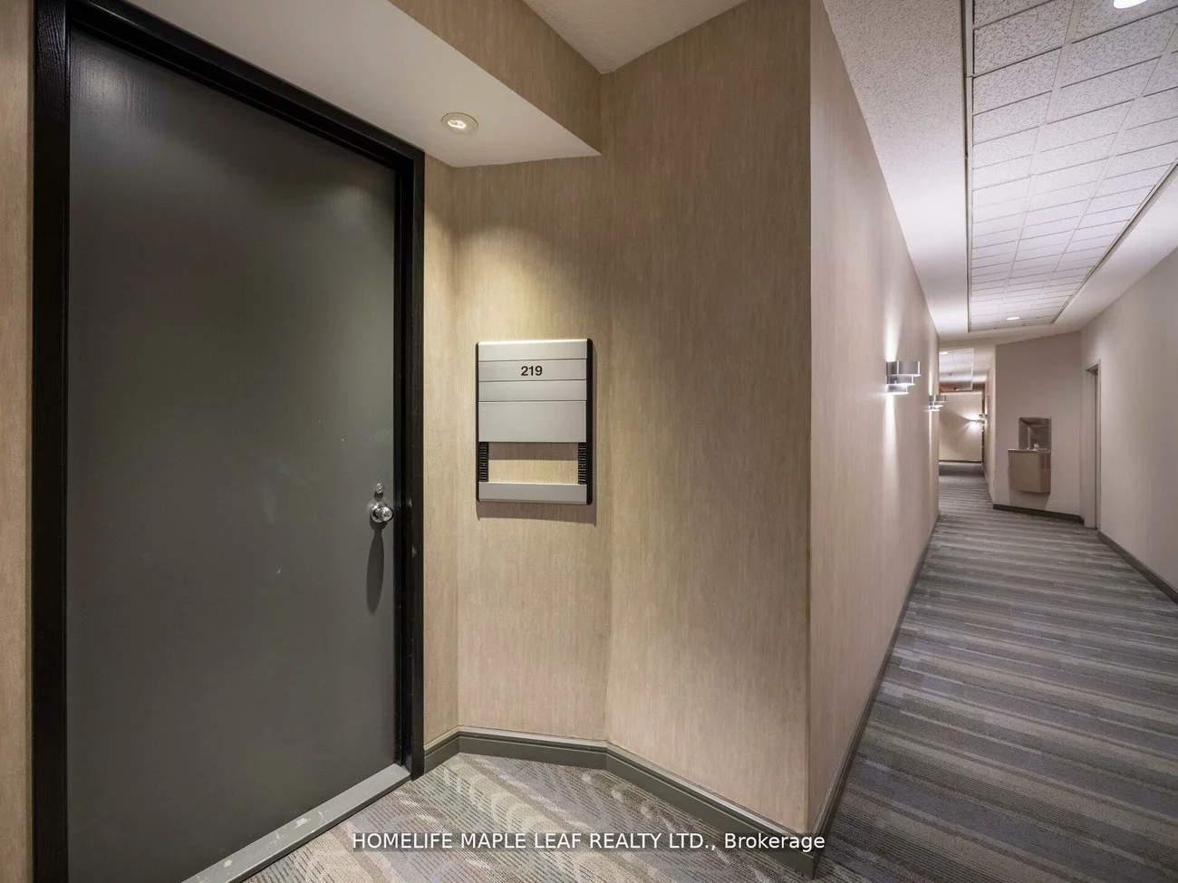 1033, Bay, Bay Street Corridor, Toronto