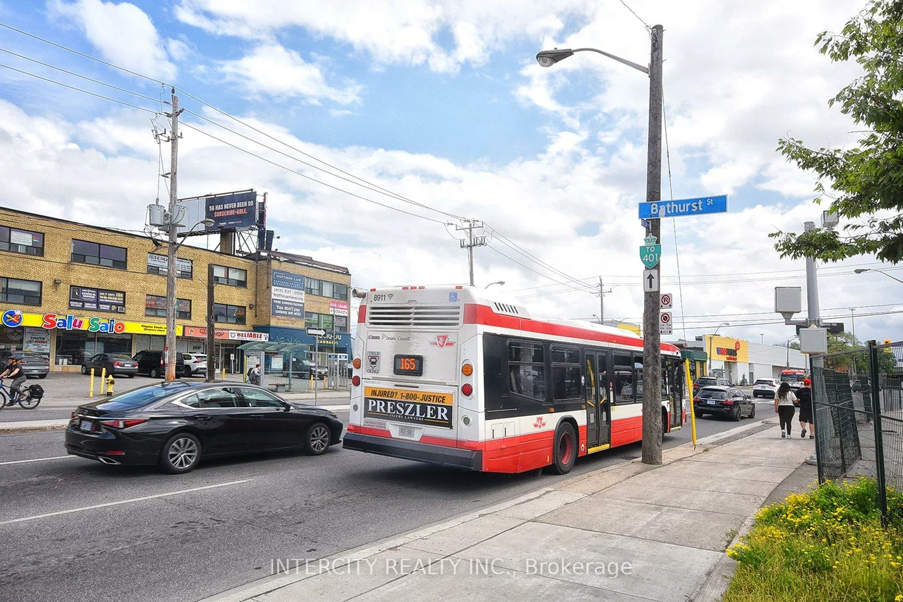 415, Wilson, Clanton Park, Toronto