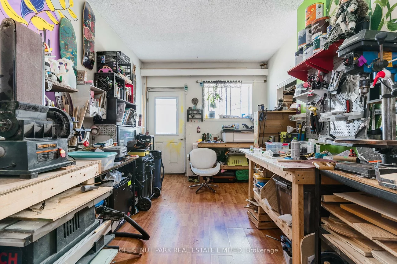 200, Ossington, Trinity-Bellwoods, Toronto
