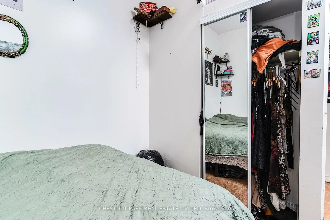 200, Ossington, Trinity-Bellwoods, Toronto