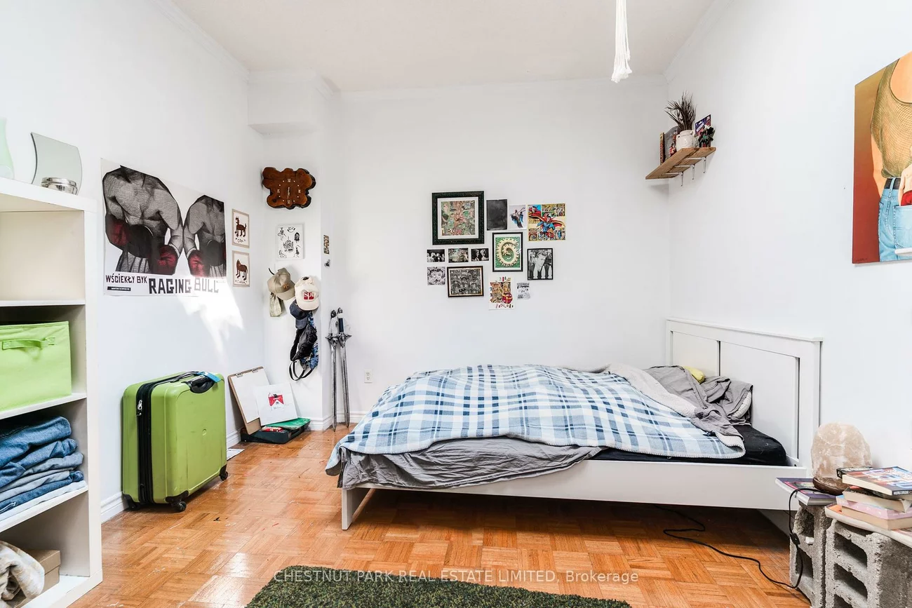 200, Ossington, Trinity-Bellwoods, Toronto