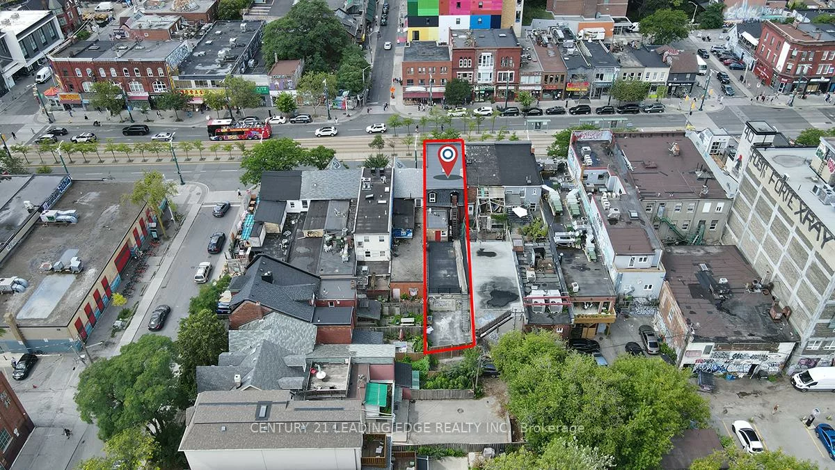 349, Spadina, Kensington-Chinatown, Toronto