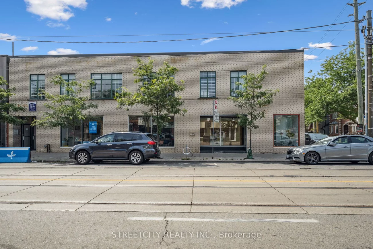 837, Dundas, Trinity-Bellwoods, Toronto