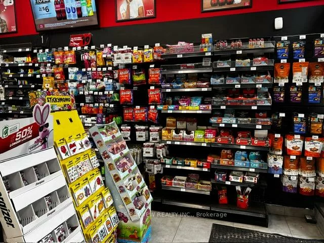 165, King, Moss Park, Toronto