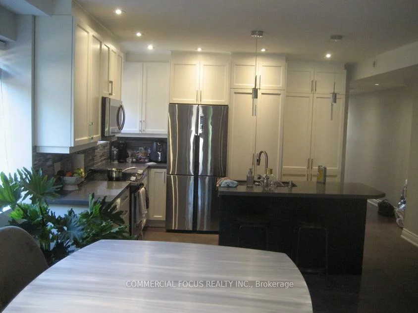 963, Avenue, Yonge-Eglinton, Toronto