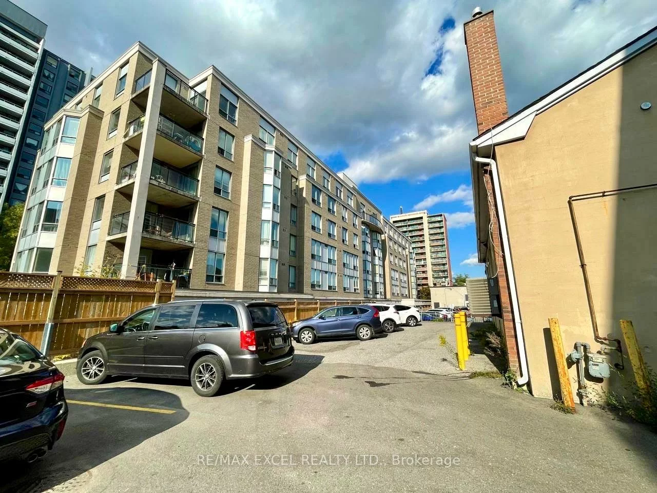 20, Drewry, Newtonbrook West, Toronto