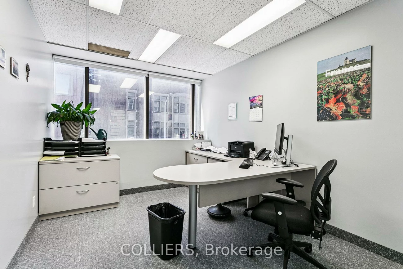 51, Eglinton, Mount Pleasant West, Toronto