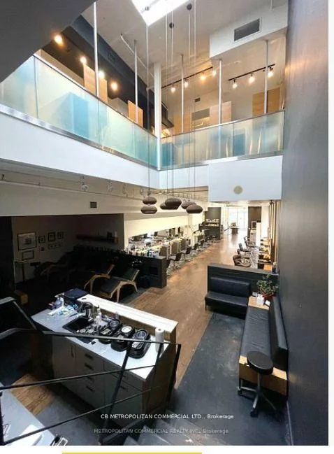 269, Queen, Waterfront Communities C1, Toronto