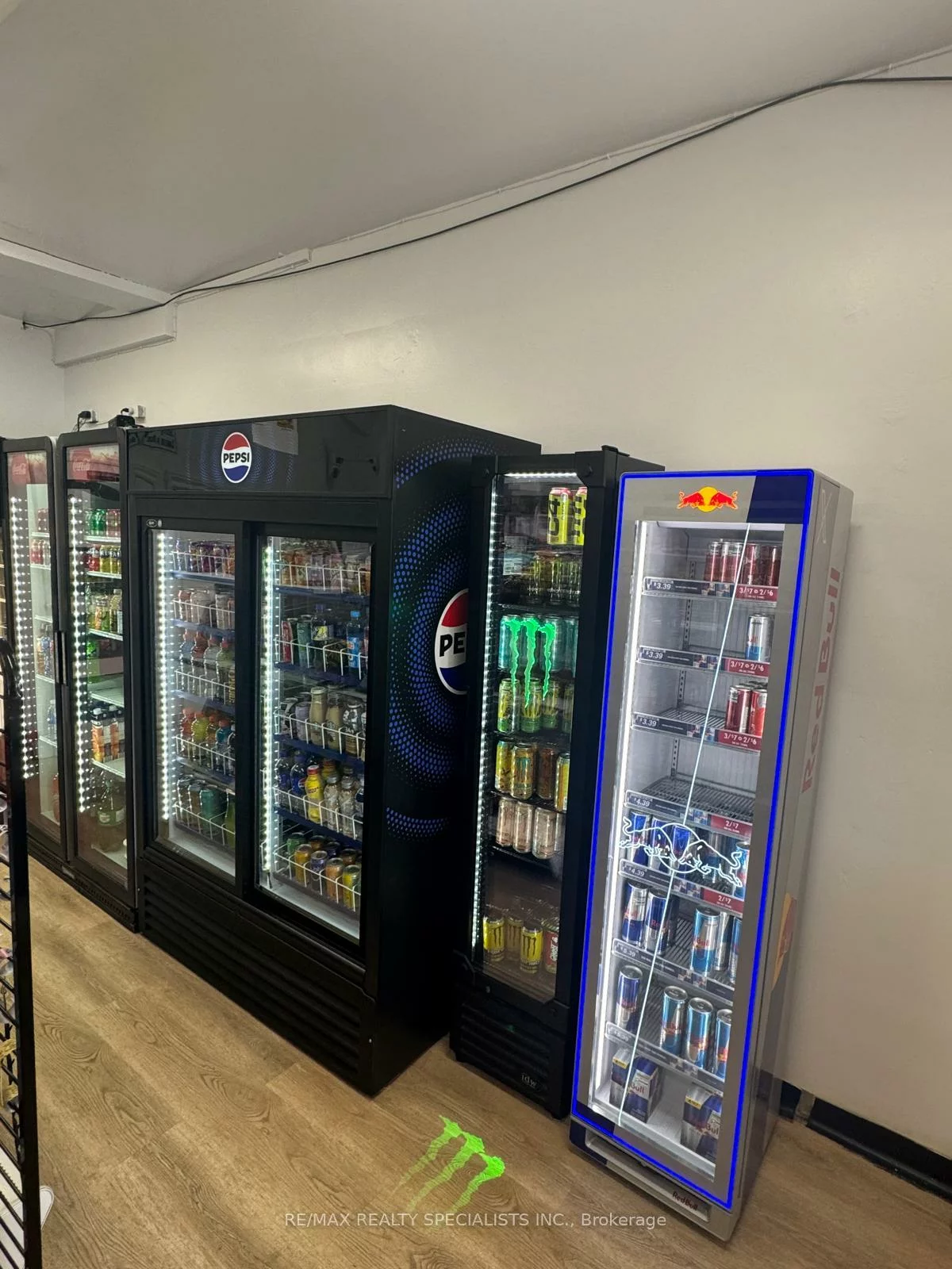 340, Wilson, Clanton Park, Toronto