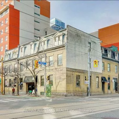 66, Gerrard, Church-Yonge Corridor, Toronto