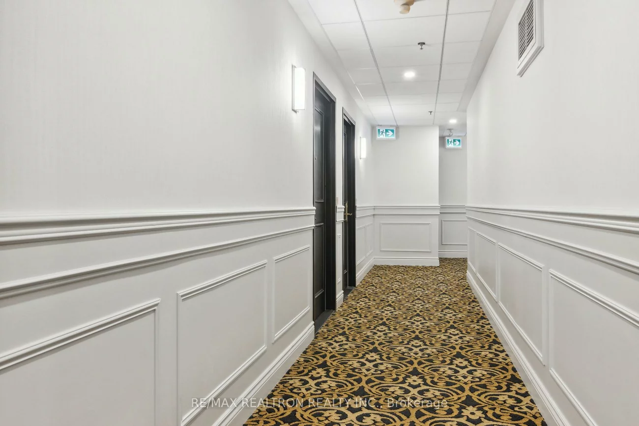 73, Richmond, Bay Street Corridor, Toronto