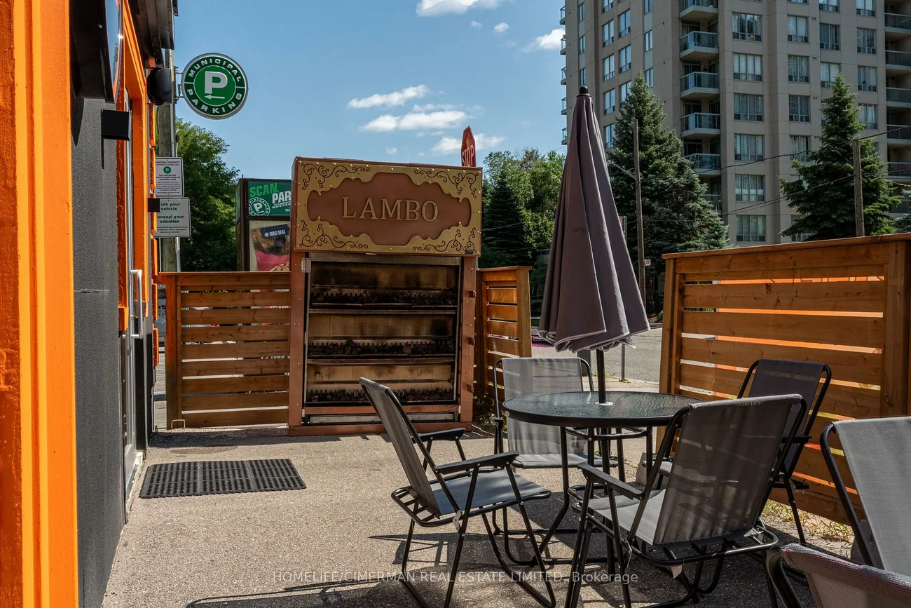 8, Kingsdale, Willowdale East, Toronto