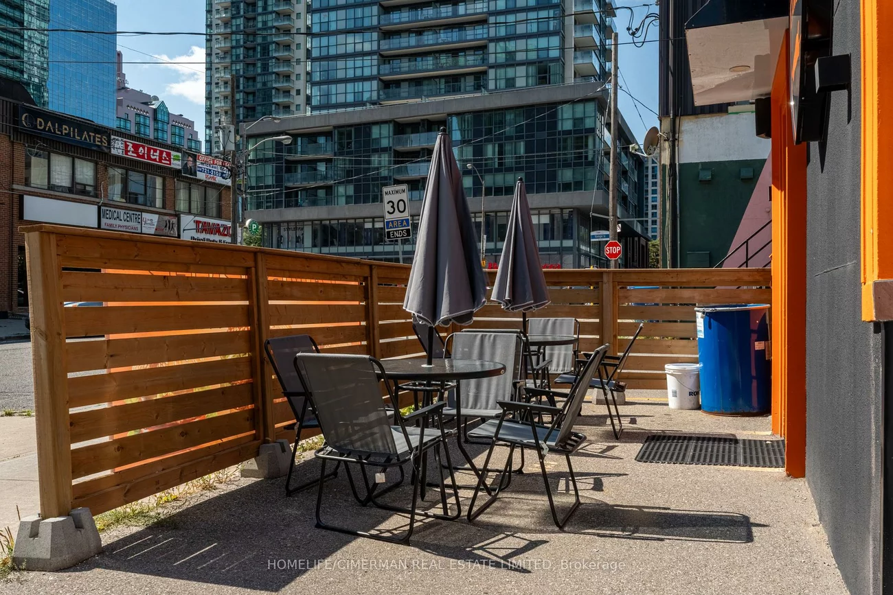 8, Kingsdale, Willowdale East, Toronto