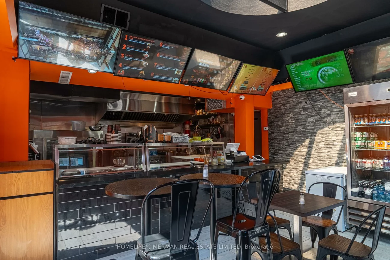 8, Kingsdale, Willowdale East, Toronto