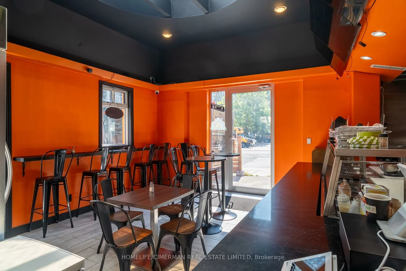 8, Kingsdale, Willowdale East, Toronto