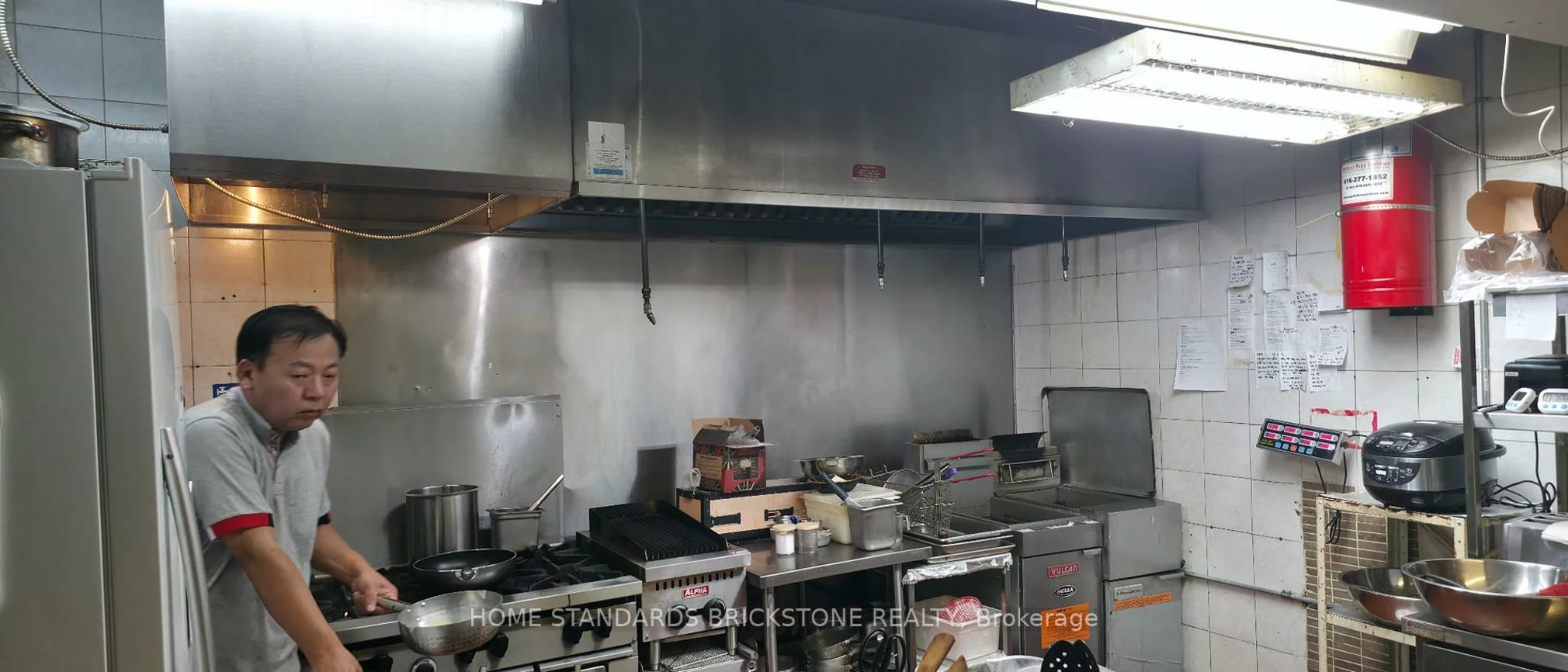 598, College, Palmerston-Little Italy, Toronto