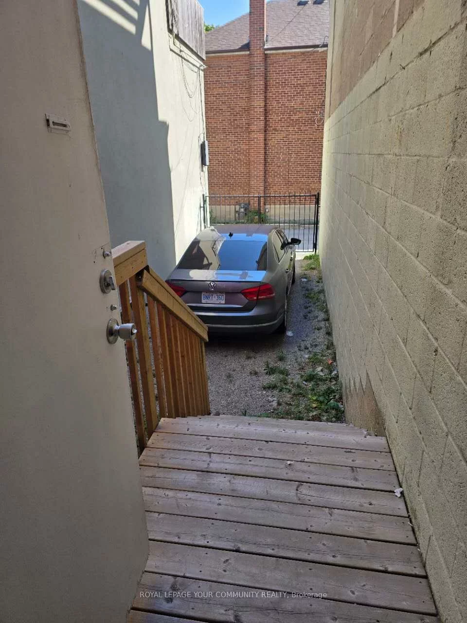 1003, Eglinton, Humewood-Cedarvale, Toronto