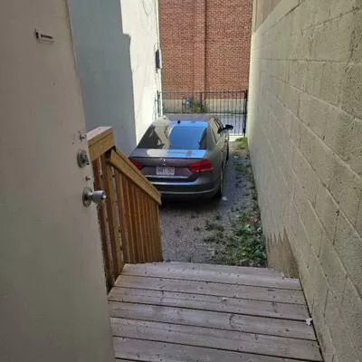 1003, Eglinton, Humewood-Cedarvale, Toronto